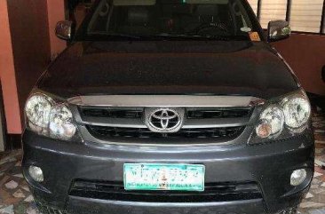 Toyota Fortuner 2008 4x2 AT Gray SUV For Sale 