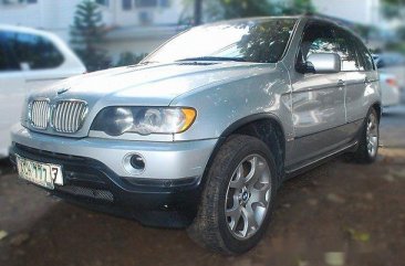 Well-kept BMW X5 2001 for sale