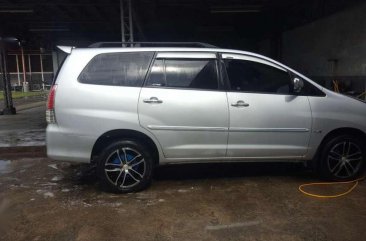Toyota Innova G 2010 Top Of The Line Silver For Sale 