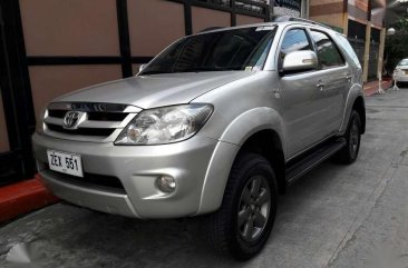 Toyota Fortuner G - 2006 model for sale