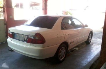 Well-kept Mitsubishi Lancer 2000 for sale