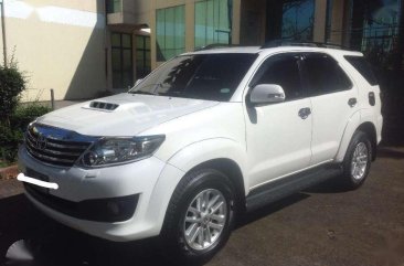 2012 Toyota Fortuner V 3.0 4x4 AT White For Sale 