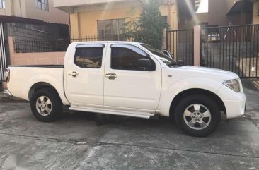 Nissan Navara 2013 LE Manual Trans for sale