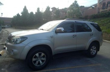 For sale Toyota Fortuner G Automatic 2006model Diesel