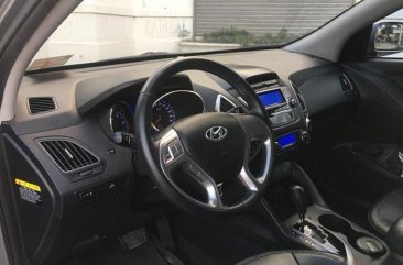 Hyundai Tucson 2011 Automatic Gasoline for sale