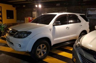 2005 Toyota Fortuner 4x2 Diesel White For Sale 