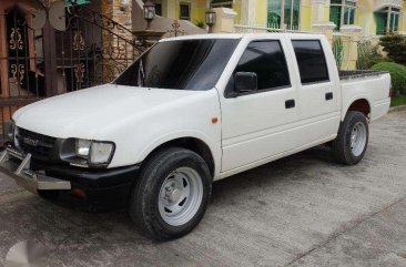 Isuzu Fuego Pick up Manual White For Sale 