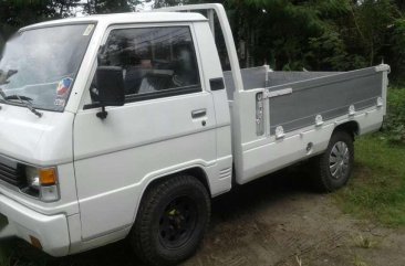 1996 Mitsubishi L300 FB Dropside White For Sale 