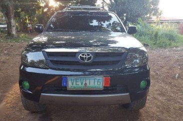 Toyota Fortuner 2.7 G 4x2 AT Gray For Sale 