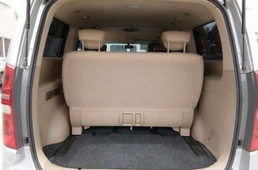 Hyundai Grand Starex Gold 2010 for sale 