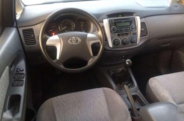 Toyota Innova E 2013 Diesel for sale