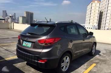 2010 Hyundai Tucson 4x2 Gas Automatic for sale 