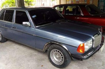 For sale 1978 Mercedes Benz w123 200