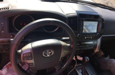 2010 Toyota Land Cruiser VX Local SUV for sale