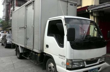 2014 dor Isuzu Giga with lifter 4.6 dsl for sale 