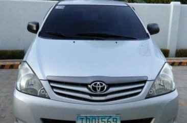 Toyota Innova J 2012 for sale