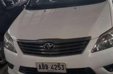 2014 Toyota Innova 25J manual white for sale