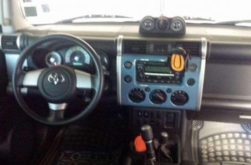 For sale Toyota Fj Cruiser 20014