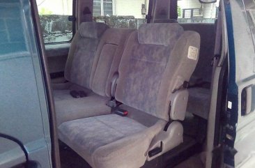 Well-maintained Mazda Bongo Friendee 2001 A/T for sale