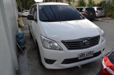 Well-kept Toyota Innova J 2014 for sale