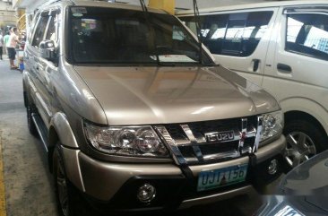 Good as new Isuzu Crosswind 2010 for sale