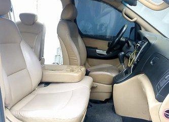 Good as new Hyundai Grand Starex 2009 for sale