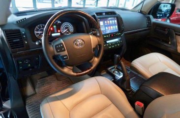 2012 Toyota Land Cruiser LC200 Dubai for sale