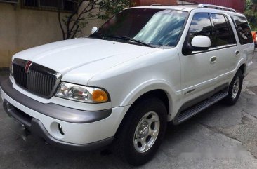 Well-kept Lincoln Navigator 1998 for sale