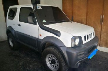 Well-maintained Suzuki Jimny 2011 for sale