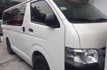 2017 Toyota Hiace 3.0 Commuter Manual White Limited Ed for sale