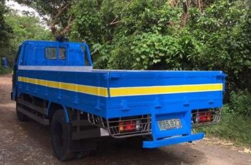 Well-kept Isuzu Elf for sale