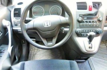 2008 HONDA CRV AT . all power . like new . super fresh in and out . cd