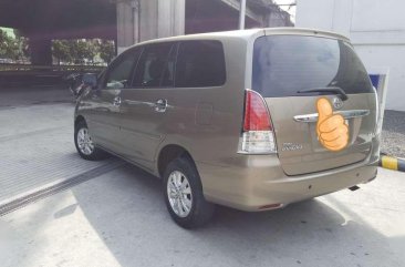 2010 Toyota Innova 2.0V AT Gas TOP of D LINE for sale