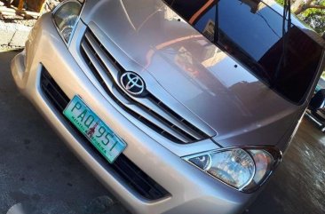 Toyota Innova E 2010 for sale