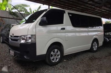 2017 Toyota Hiace Commuter DsL Manual White for sale