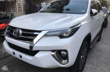 2017 Toyota Fortuner 2.4 V AT Diesel Pearlwhite for sale