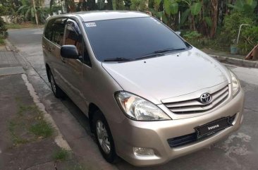 Toyota Innova 2010 MT for sale