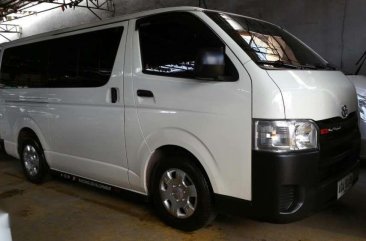 2015 Toyota Hiace Commuter Manual Diesel for sale