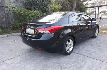 2012 Hyundai Elantra gls Top of the line for sale