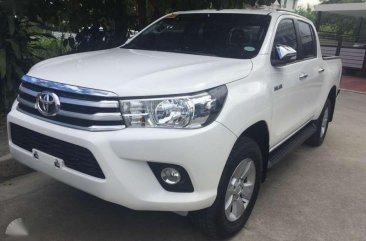 2017 Toyota Hilux 4x2 DSL Manual F White for sale