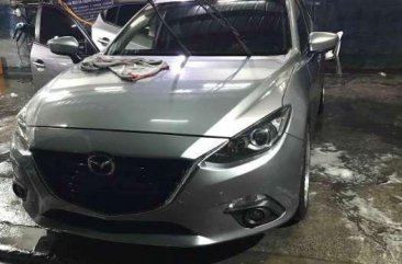 Mazda 3 SkyActiv 2015 model for sale