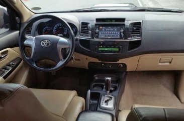 2015 Toyota Fortuner V 4x2 Matic Diesel TVDVD for sale