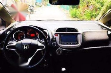 HONDA JAZZ 2013 1.3 i-vtec MT for sale