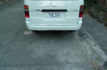 Toyota Hiace 2002 model good running condition. 