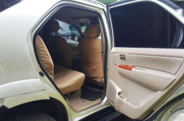 Toyota Fortuner VVT-i AT 4X2 SUV 2011 for sale