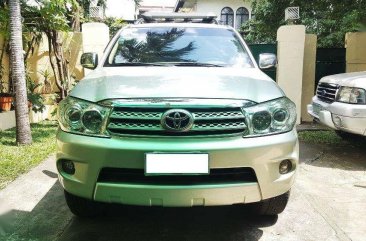 Toyota Fortuner VVT-i AT 4X2 SUV 2011 for sale