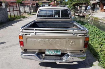 1995 Toyota Hilux Manual Diesel 4x2 for sale