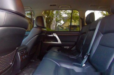 Toyota Land Cruiser 2014 VX A/T for sale