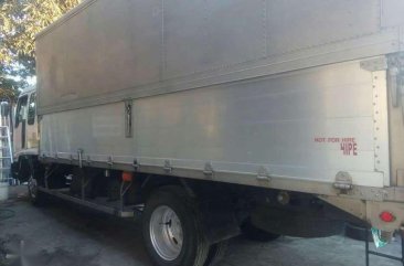 Isuzu Forward 6hh1 wingvan for sale