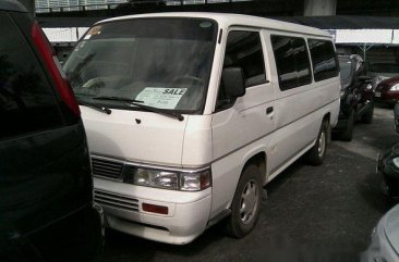 Well-maintained Nissan Urvan 2015 M/T for sale